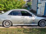 Toyota Altezza 1999 годаүшін6 100 000 тг. в Семей – фото 4