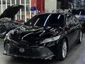 Toyota Camry 2020 года за 16 600 000 тг. в Астана – фото 2