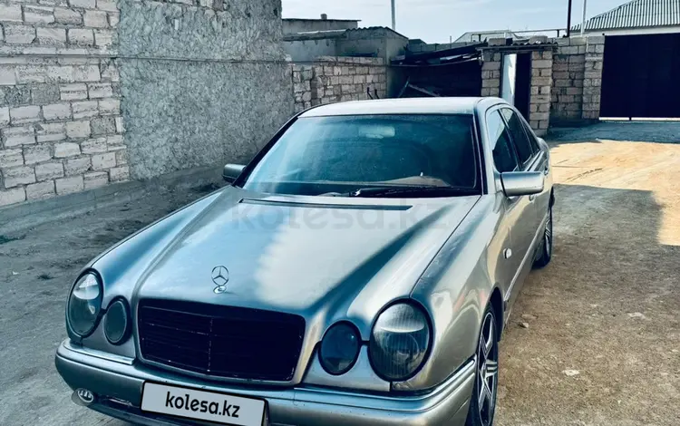 Mercedes-Benz E 230 1995 годаүшін1 700 000 тг. в Актау