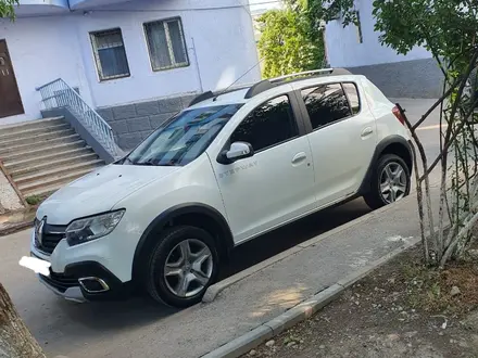 Renault Sandero Stepway 2020 года за 5 000 000 тг. в Алматы – фото 5