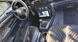 Volkswagen Passat 2001 годаүшін3 000 000 тг. в Астана – фото 4