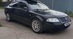 Volkswagen Passat 2001 годаүшін3 000 000 тг. в Астана