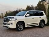 Toyota Land Cruiser 2017 годаfor33 500 000 тг. в Алматы – фото 5