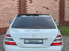 Mercedes-Benz S-Class, 2007