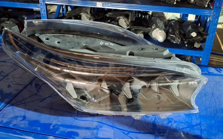 Фара Правая Kia Ceed 2022г за 20 000 тг. в Алматы