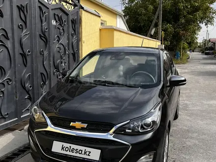 Chevrolet Spark 2018 года за 4 300 000 тг. в Шымкент