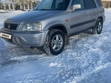 Honda CR-V 1999 года за 3 300 000 тг. в Алматы – фото 4