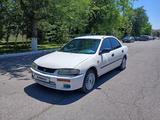 Mazda Familia 1995 года за 1 350 000 тг. в Шымкент – фото 2