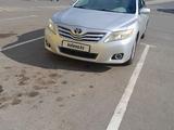 Toyota Camry 2010 годаfor6 800 000 тг. в Уральск – фото 2