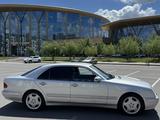 Mercedes-Benz E 320 2000 годаfor5 500 000 тг. в Астана – фото 3