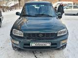 Toyota RAV4 1998 годаfor3 200 000 тг. в Петропавловск