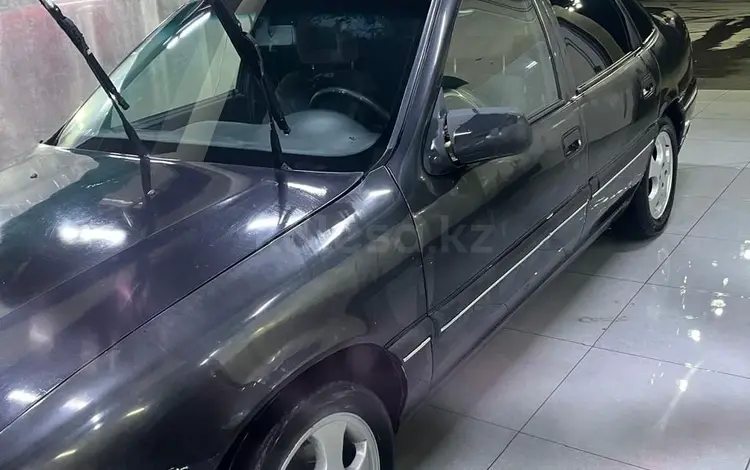 Opel Vectra 1994 года за 1 500 000 тг. в Бауыржана Момышулы