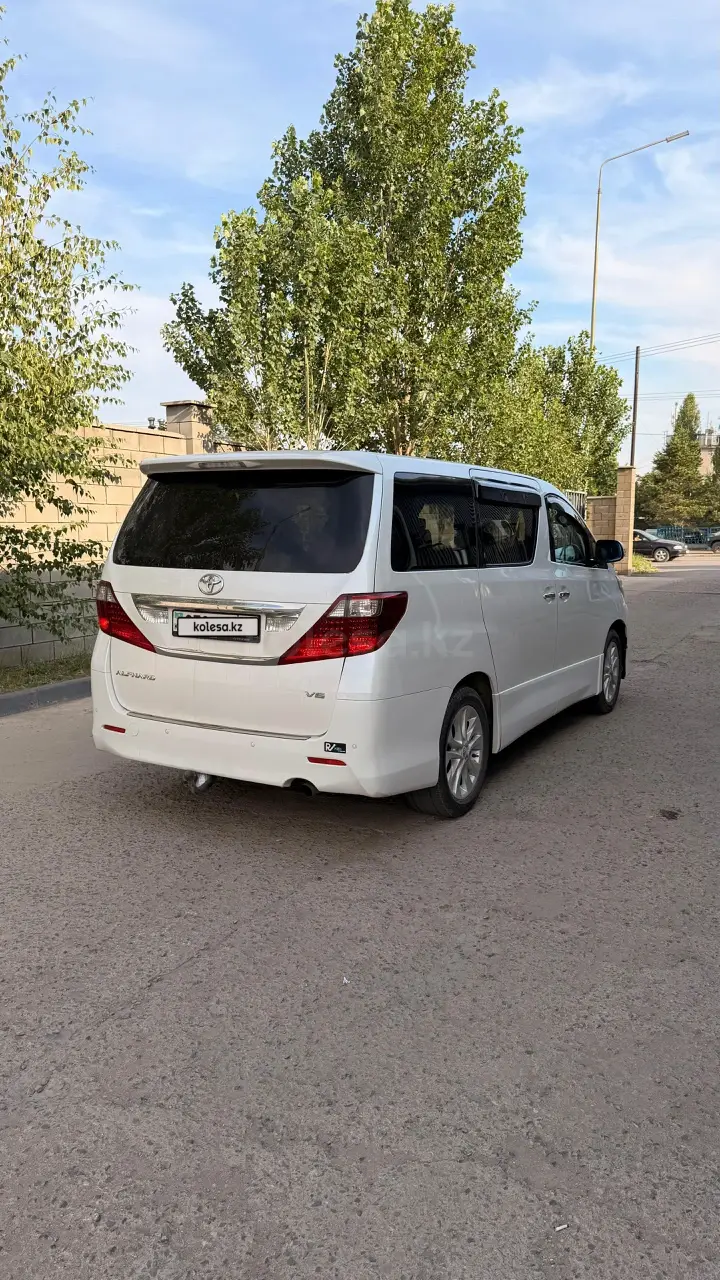 Toyota Alphard, 2009