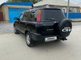 Honda CR-V 1997 года за 2 200 000 тг. в Шиели – фото 4