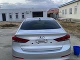 Hyundai Elantra 2016 годаfor4 900 000 тг. в Атырау – фото 5