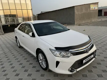 Toyota Camry 2015 года за 11 900 000 тг. в Шымкент – фото 12