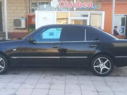 Mercedes-Benz E 280 1997 года за 2 450 000 тг. в Шымкент – фото 8