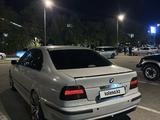 BMW 528 1998 года за 4 500 000 тг. в Алматы – фото 3