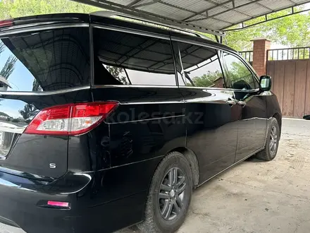 Nissan Quest 2012 года за 7 700 000 тг. в Шымкент – фото 2