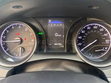 Toyota Camry 2021 года за 12 000 000 тг. в Атырау – фото 6