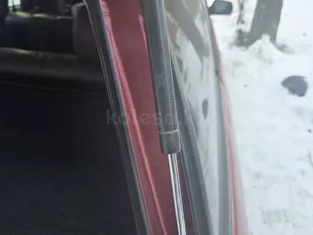 Subaru Legacy 2000 года за 3 700 000 тг. в Усть-Каменогорск – фото 7