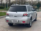 Mitsubishi Outlander 2005 года за 5 650 000 тг. в Алматы – фото 2