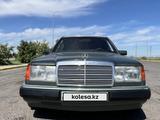 Mercedes-Benz E 230 1992 годаүшін1 600 000 тг. в Астана – фото 2