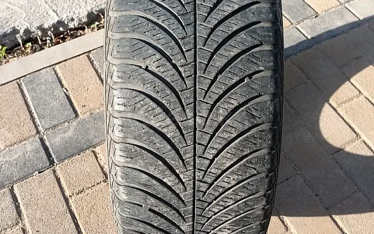 ОДНА шина 185/60 R15 — "GoodYear Vector 4 Seasons" (Словения), всүшін15 000 тг. в Астана