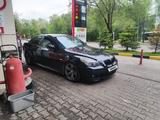 BMW 550 2005 года за 6 500 000 тг. в Алматы – фото 3