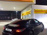 Toyota Camry 2019 годаүшін12 000 000 тг. в Уральск – фото 2
