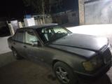 Mercedes-Benz E 230 1992 года за 800 000 тг. в Жанаозен – фото 3