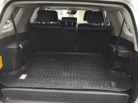 Toyota 4Runner 2021 года за 30 000 000 тг. в Алматы – фото 7