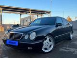 Mercedes-Benz E 280 1997 годаүшін4 000 000 тг. в Уральск – фото 2