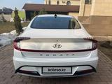 Hyundai Sonata 2022 года за 14 000 000 тг. в Алматы – фото 5