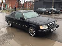 Mercedes-Benz E 220 1993 года за 1 800 000 тг. в Астана