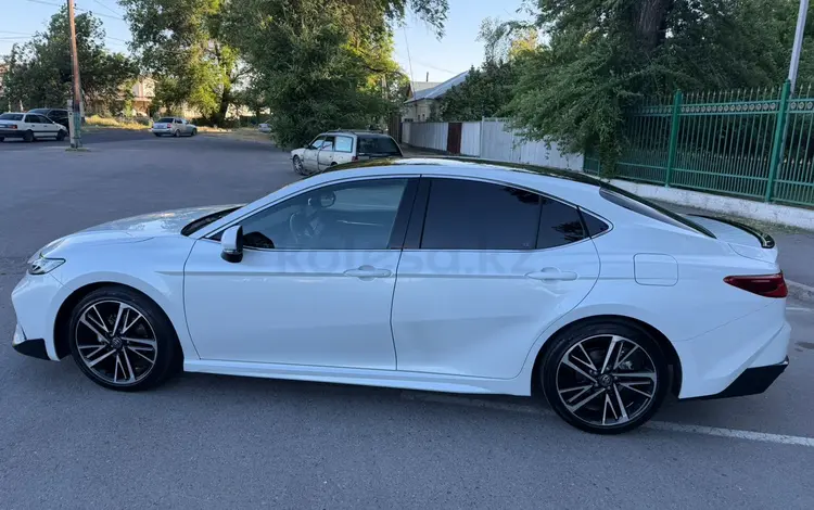 Toyota Camry 2024 года за 15 500 000 тг. в Тараз