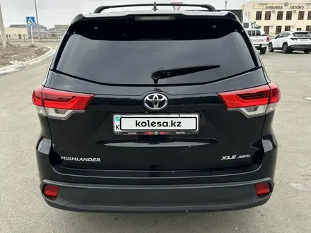 Toyota Highlander 2017 года за 19 500 000 тг. в Атырау – фото 3