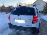 Chevrolet Captiva 2014 года за 11 000 000 тг. в Уральск – фото 2