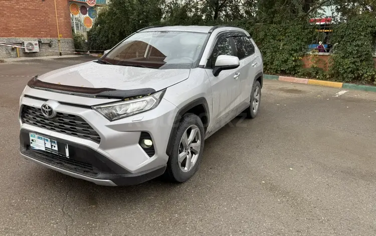 Toyota RAV4 2020 года за 11 500 000 тг. в Актобе
