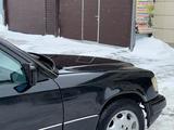 Mercedes-Benz E 200 1990 годаүшін1 500 000 тг. в Караганда