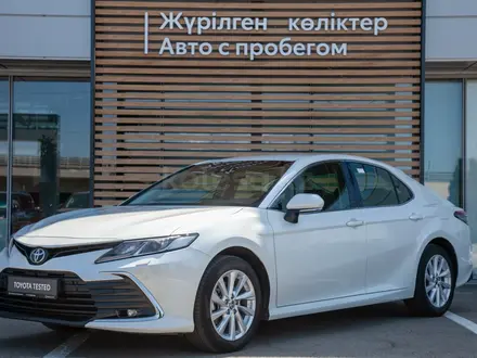 Toyota Camry 2023 года за 15 500 000 тг. в Алматы