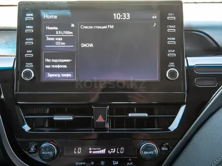 Toyota Camry 2023 года за 15 500 000 тг. в Алматы – фото 19