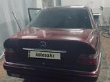 Mercedes-Benz E 220 1995 года за 2 500 000 тг. в Алматы – фото 2