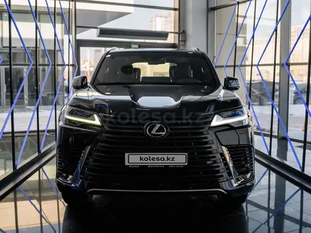 Lexus LX 600 2022 года за 86 300 000 тг. в Астана