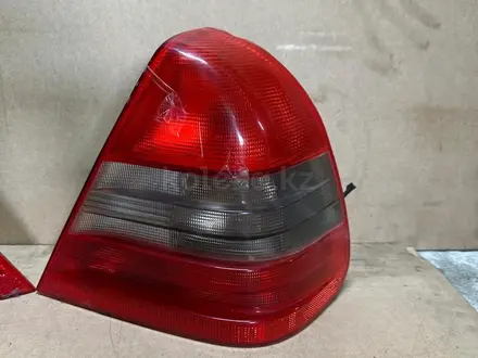 Задние фонари Mercedes benz w202 за 45 000 тг. в Караганда – фото 3