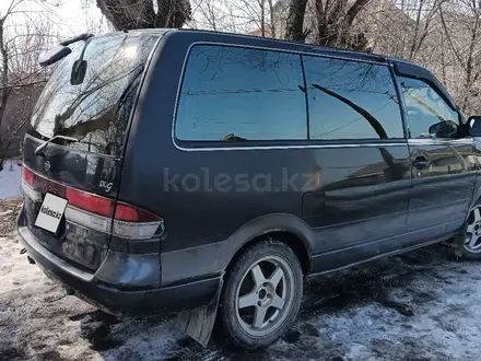 Nissan Largo 1993 года за 1 500 000 тг. в Алматы – фото 2