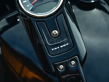 Harley-Davidson  Fat Boy 2023 года за 18 000 000 тг. в Алматы – фото 16