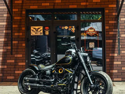 Harley-Davidson  Fat Boy 2023 года за 18 000 000 тг. в Алматы