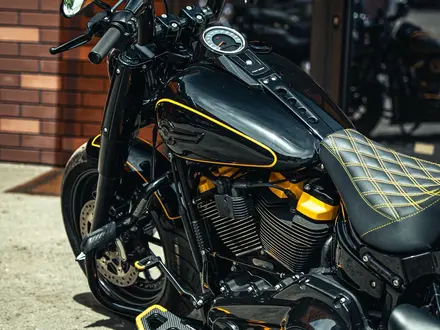 Harley-Davidson  Fat Boy 2023 года за 18 000 000 тг. в Алматы – фото 29