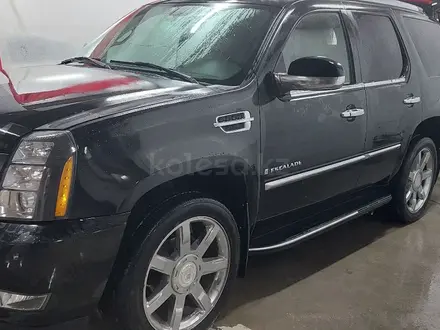 Cadillac Escalade 2007 года за 7 500 000 тг. в Астана – фото 2